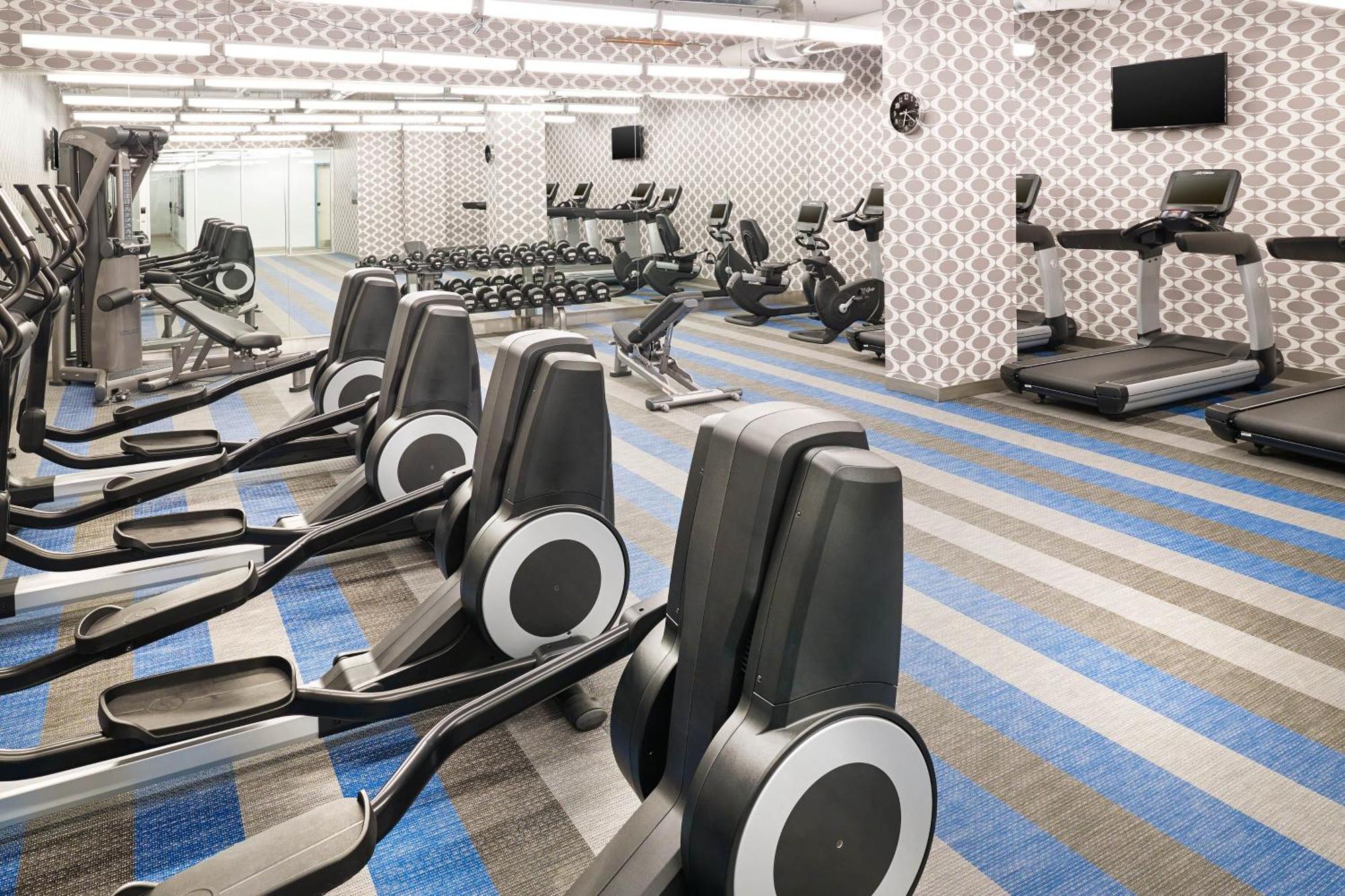 Aloft Louisville Downtown מראה חיצוני תמונה